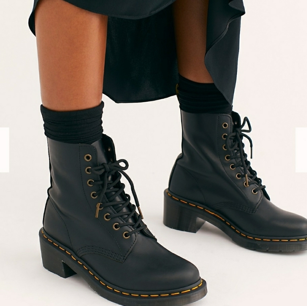 Dr Martens iconic 1460 Clemency woman's boot